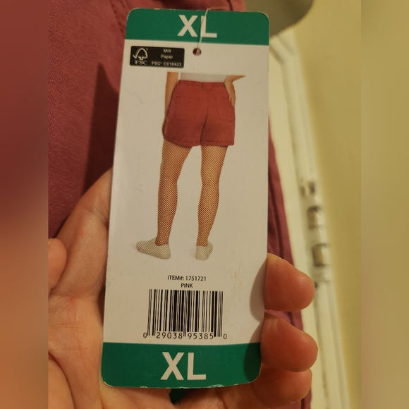 Womens Gloria Vanderbilt shorts - Picture 4 of 4